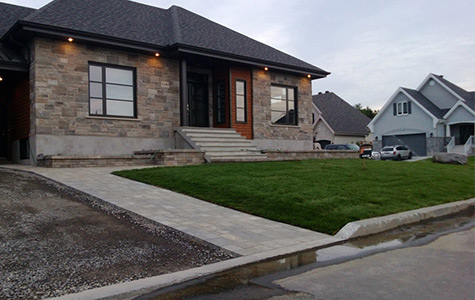 Terrain gazonné Trois-Rivières