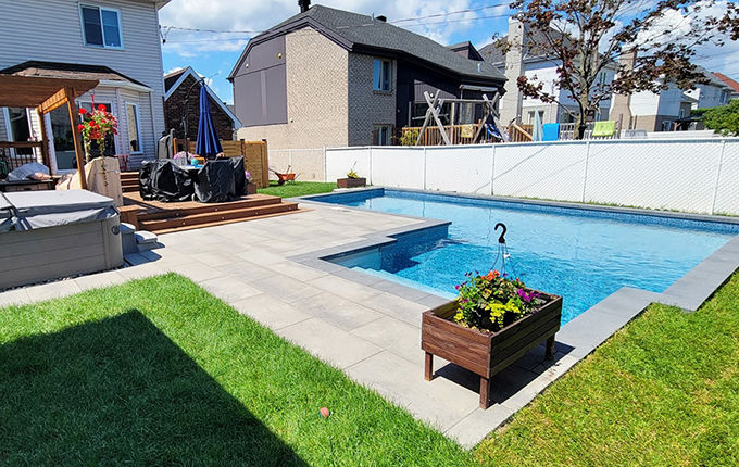 Installation piscine creusée St-Hubert.